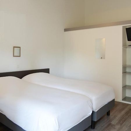 Aerel Hotel Aeroport Бланьяк Экстерьер фото